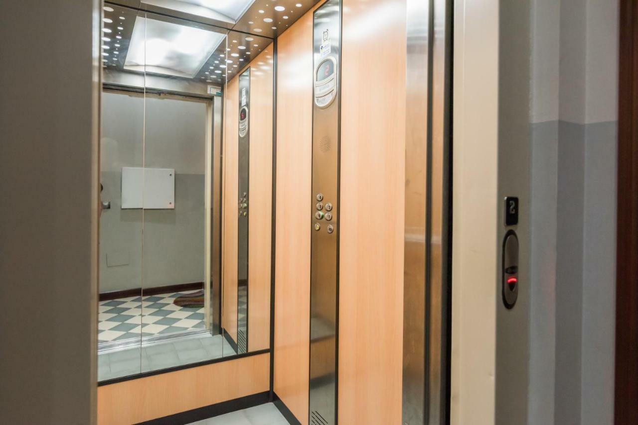 Apartamento El Carmen Malaga Luaran gambar
